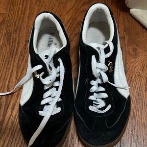 Puma Liga mens indoor soccer shoe